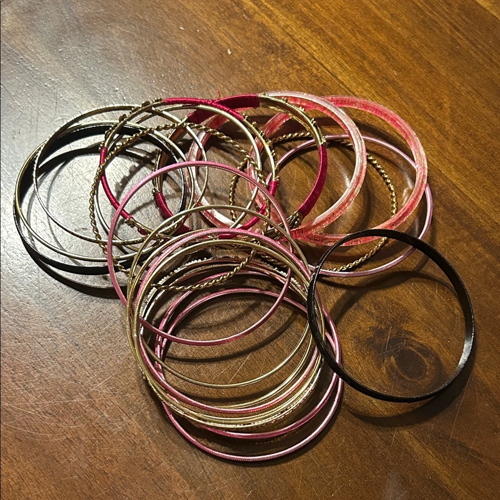 Elegant Gold and Pink set of 21 Bangle Set